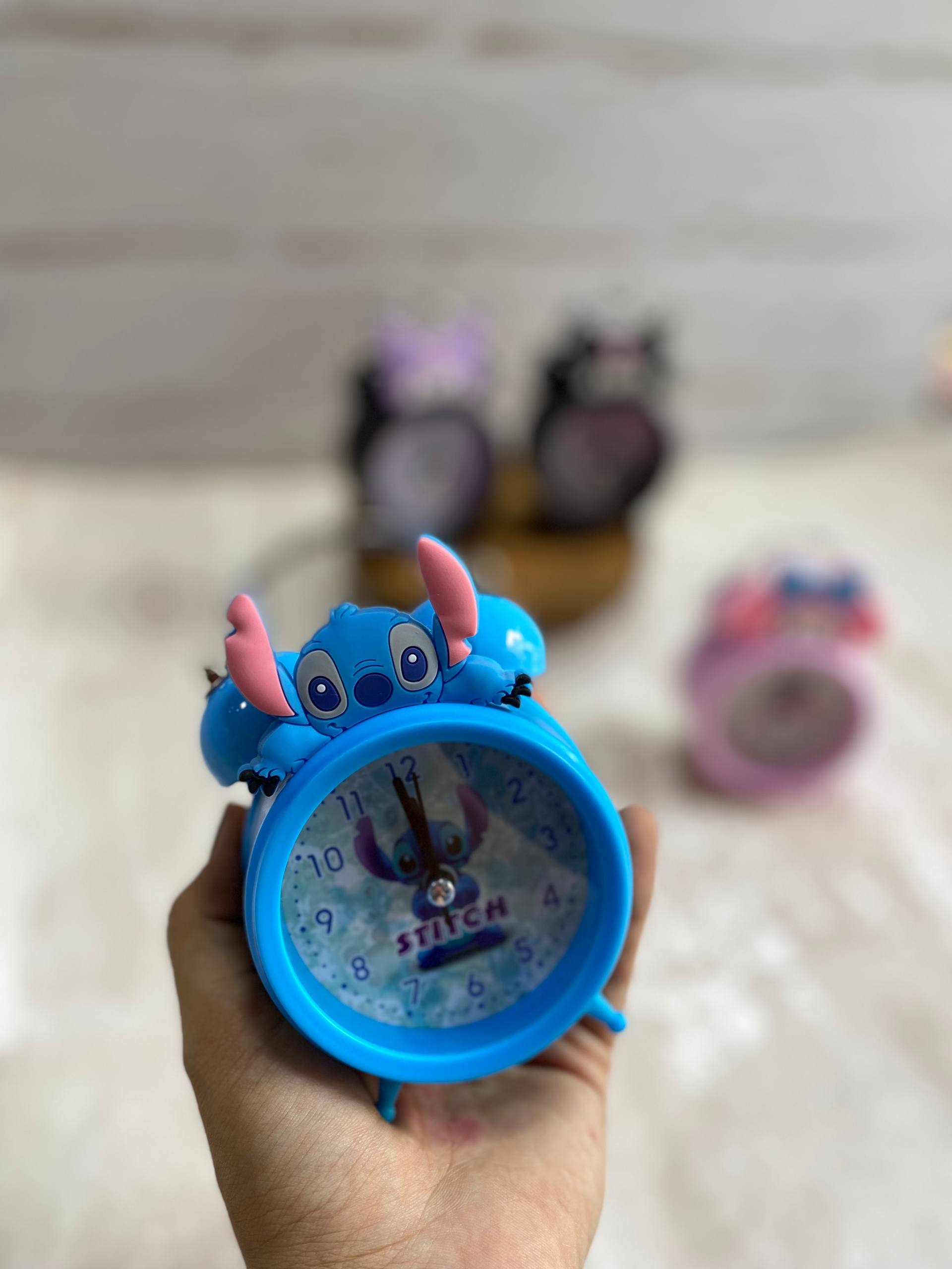 ساعت رو میزی استیچ